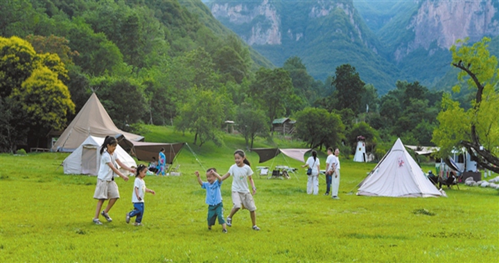 鄉(xiāng)寧縣云丘山：樂享愜意好時(shí)光